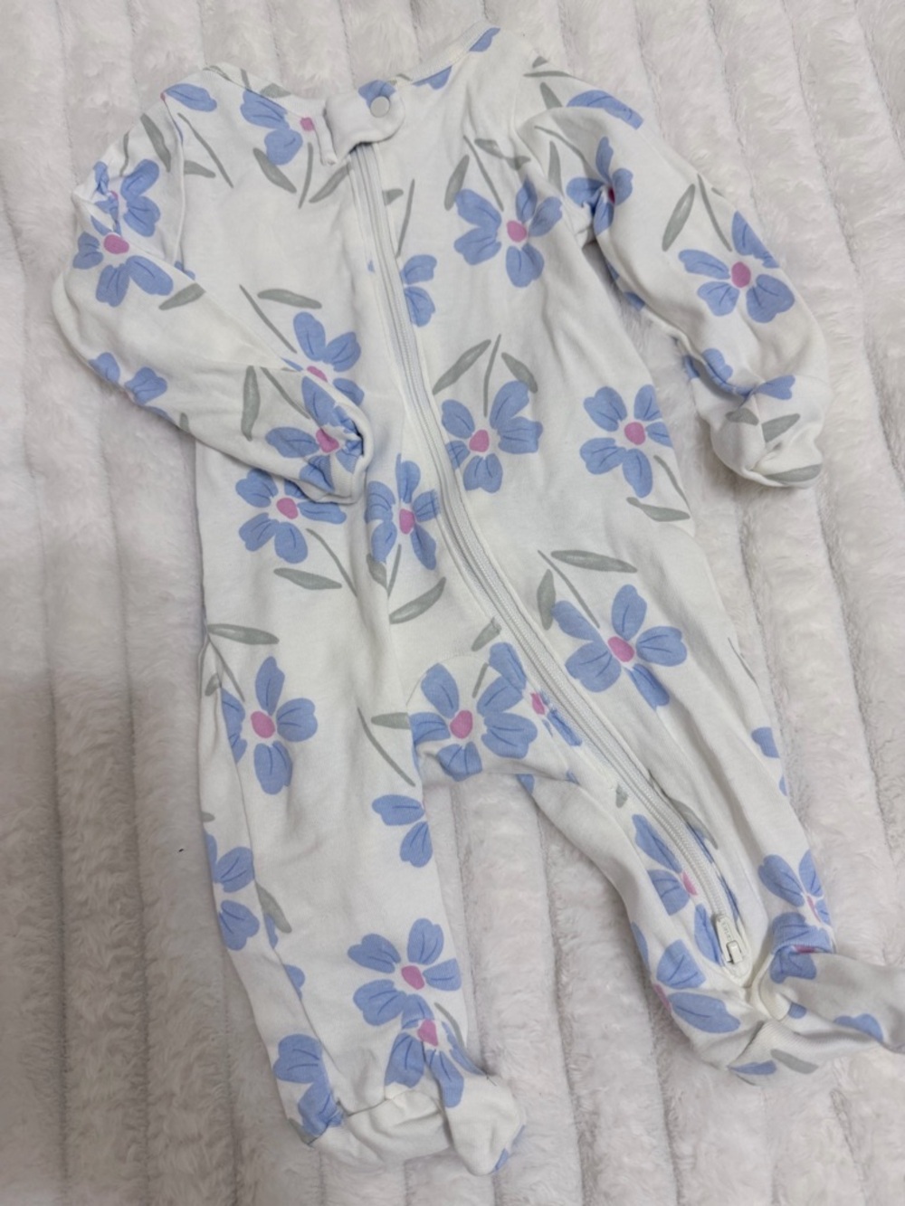 Mixed Baby Girl Sleepers and Onesies - Pastel Floral & Fruit Prints - Picture 2 of 13